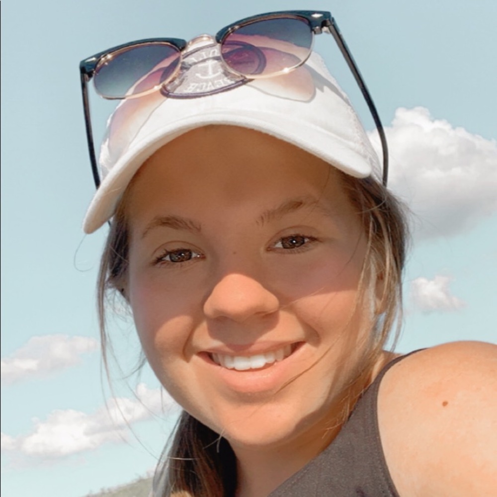 Meet your Posher, Kelsi